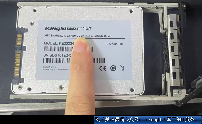 GZ-011：DELL R730 实战：ESXi 系统盘RAID1 单盘故障（故障代码：PDR1001 | 非原厂SSD替换 | 业务零中断）我是如何做到业务零中断的？
